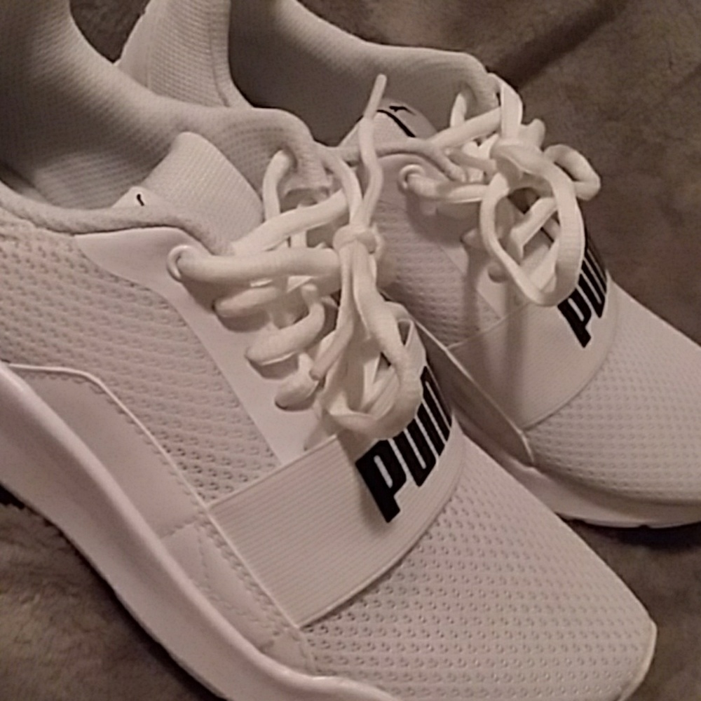 puma athletic sneakers